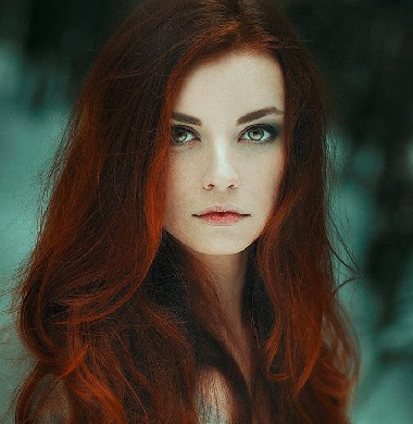 Leo woman in love